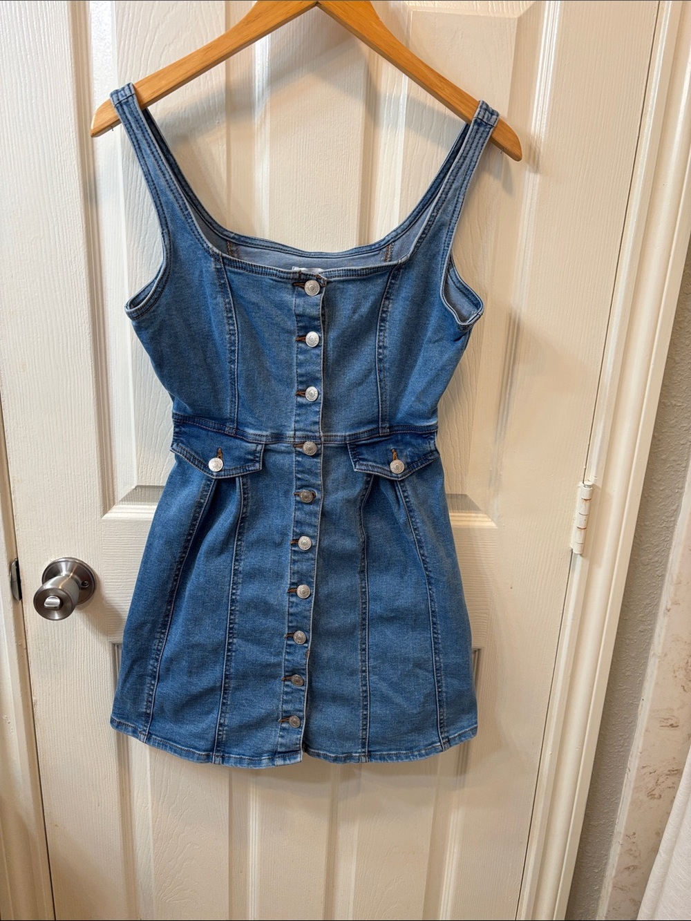 Forever 21 Light Blue Denim Button-Front Dress Medium